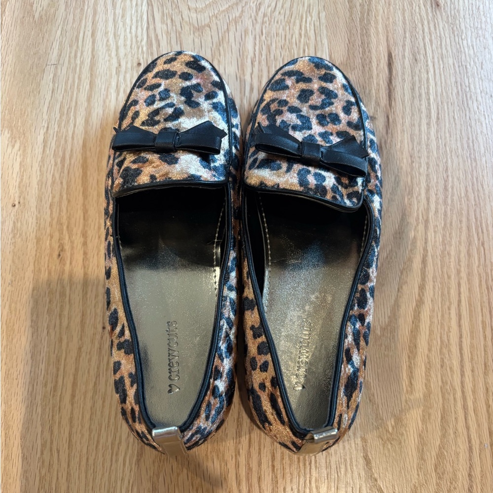🐆 J.Crew crewcuts Leopard Print Loafers with a sweet bow— kids size 4 - Picture 8 of 10